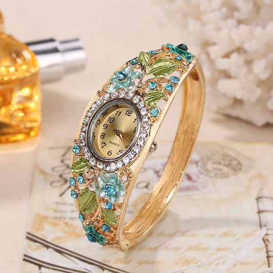 Versatile Floral Watch Set, Vintage Court-Style Ladies Watch & Jewelry, Elegant Yet Practical Daily Accessory.
